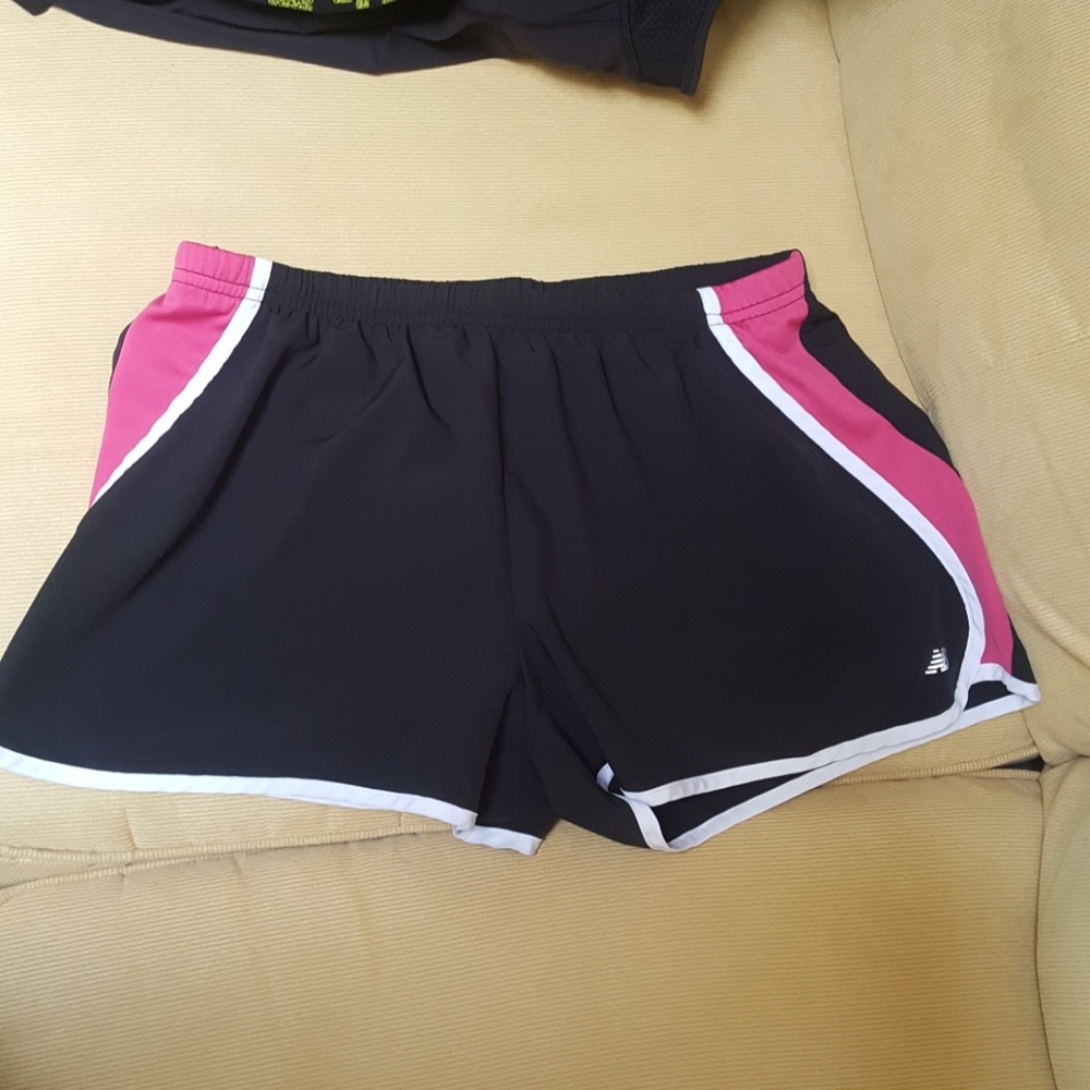 Lined EUC New Balance running shorts